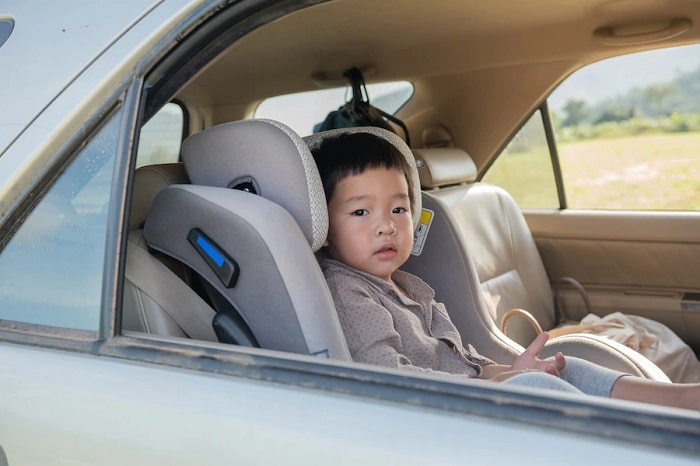 what age can you leave a child in the car